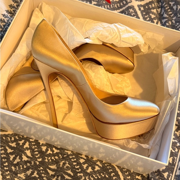 Casadei Satin Platform Heels NIB - Picture 5 of 10